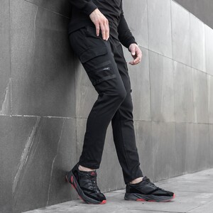 Фото - Мужские штаны Pobedov Mezhigorye черные в стиле casual - Men box