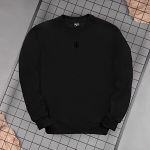 Фото - Світшот Pobedov бавовняний чорний з чорним гербом (вишивка) - Men box