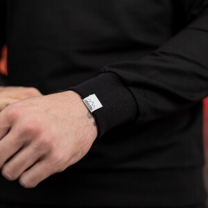 Фото - Світшот Pobedov бавовняний чорний з чорним гербом (вишивка) - Men box