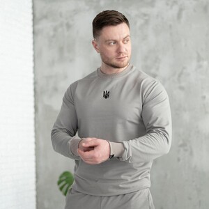 Фото - Свитшот Pobedov 001 стальной с вышивкой "Герб Украины" - Men box