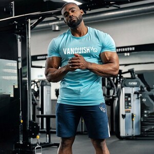 Фото - Чоловіча футболка VQH для спорту. Колір: блакитний - Men box