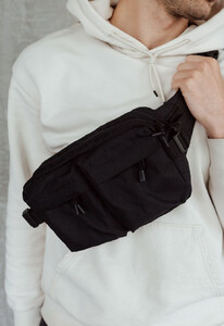 Фото - Чорна сумка-бананка Staff ak black - Men box