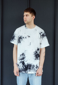 Фото - Бело-черная футболка Staff tay day logo oversize - Men box