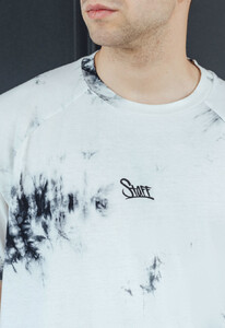 Фото - Бело-черная футболка Staff tay day logo oversize - Men box