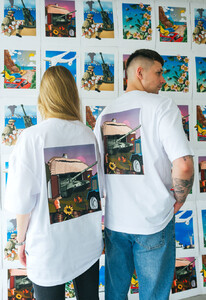 Фото - Футболка белого цвета Staff x Saga4 art 2 oversize - Men box