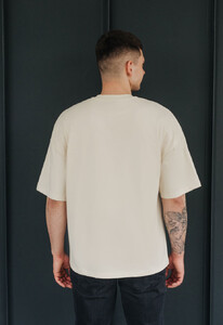 Фото - Однотонная оверсайз футболка Staff milk oversize basic - Men box