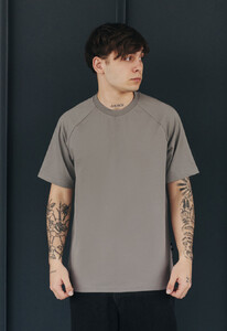 Фото - Серая однотонная футболка Staff basic gray - Men box