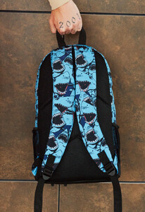 Фото - Рюкзак с акулами Staff 15L shark - Men box