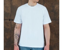 Фото - Однотонная белая футболка Staff basic white - Men box