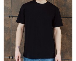 Фото - Черная однотонная футболка Staff black basic - Men box