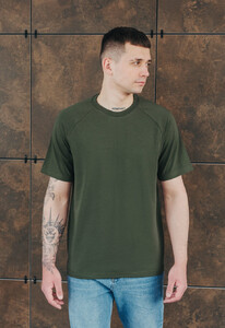 Фото - Однотонна футболка кольору хакі Staff basic khaki - Men box