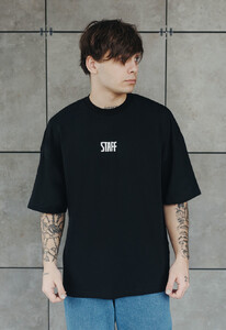Фото - Футболка с белым логотипом Staff logo black oversize - Men box