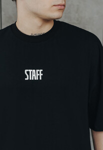 Фото - Футболка с белым логотипом Staff logo black oversize - Men box