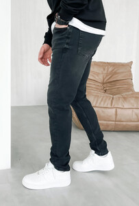 Фото - Приталенные джинсы черного цвета Staff black slim-fit - Men box