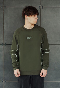 Фото - Свитшот цвета хаки с логотипом Staff tot khaki - Men box