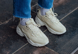 Фото - Мужские кремовые кроссовки Staff cream - Men box