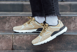 Фото - Замшеві бежеві кросівки Staff beige - Men box