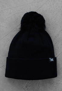 Фото - Чорна шапка з помпоном Staff black - Men box