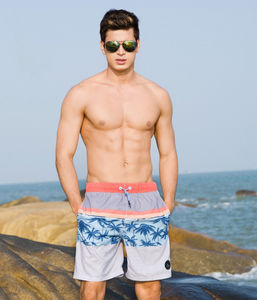 Фото - Разноцветные пляжные шорты Gailang - Men box