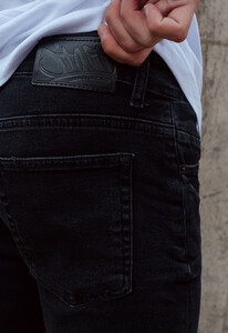 Фото - Чоловічі джинсові шорти Staff black2 slim-fit - Men box
