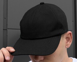 Фото - Однотонная черная бейсболка Staff black - Men box