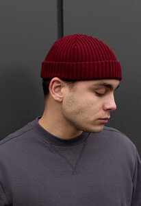 Фото - Бордовая шапка бини Staff bordo - Men box
