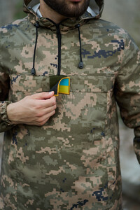Фото - Чоловічий зелений анорак від Intruder піксельний Terra - Men box