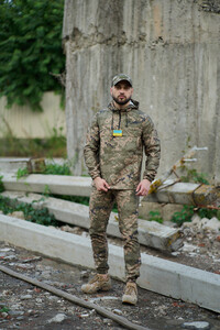 Фото - Чоловічий зелений анорак від Intruder піксельний Terra - Men box