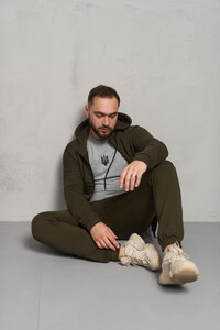 Фото - Трикотажный мужской костюм Intruder Cosmo цвета хаки - Men box