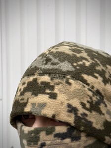 Фото - Піксельна шапка для чоловіків від Intruder із флісу - Men box