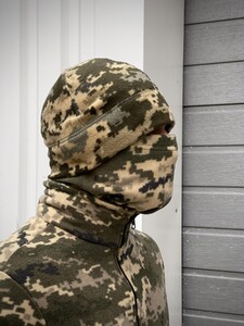 Фото - Піксельна шапка для чоловіків від Intruder із флісу - Men box