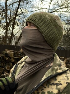 Фото - Шарф труба літній чоловічий від бренду Intruder кольору хакі тоненький - Men box