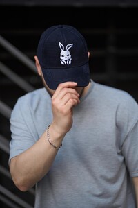 Фото - Повсякденна кепка Intruder Bunny темно-синього кольору - Men box