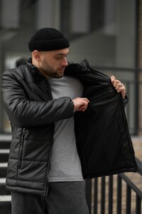 Фото - Куртка зі шкірозамінника Intruder чорного кольору Skipper - Men box