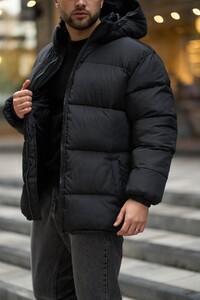 Фото - Повсякденний пуховик Intruder чорного кольору Heat - Men box