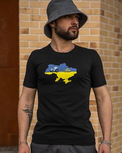 Фото - Молодіжна чорна футболка для чоловіків Intruder з великим принтом - Men box