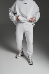 Фото - Оверсайз костюм на флісі від Intruder BOWL білого кольору - Men box