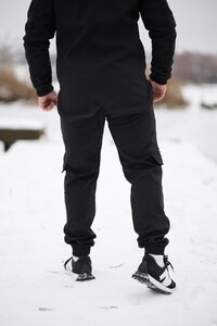 Фото - Джогери чоловічі на флісі Intruder Softshell чорного кольору - Men box