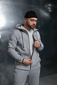 Фото - Теплый мужской костюм Intruder Spirited Hot серого цвета - Men box