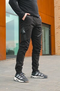 Фото - Чоловічі джогери Intruder Fast Traveller чорного кольору - Men box