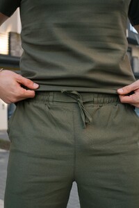 Фото - Чоловічі льняні шорти "Flax" кольору хакі від Intruder - Men box