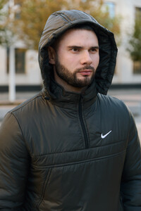 Фото - Утеплений анорак Intruder темно-зеленого кольору - Men box