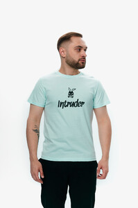 Фото - Яскрава чоловіча футболка Intruder Bunny бірюзового кольору - Men box
