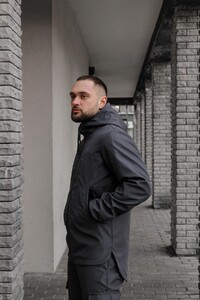 Фото - Демісезонна куртка Intruder Easy сірого кольору - Men box
