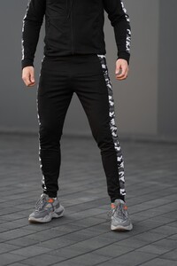 Фото - Мужские черные спортивки от бренда Intruder Dazzle - Men box