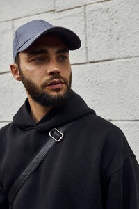 Фото - Бавовняна бейсболка від Intruder MyCap сірого кольору - Men box