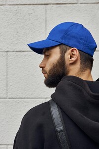 Фото - Однотонна бейсболка Intruder MyCap у синьому кольорі - Men box