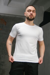 Фото - Футболка на кожен день від Intruder білого кольору - Men box