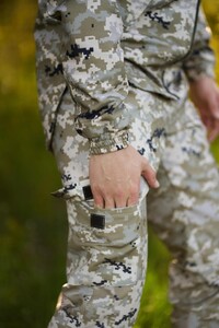 Фото - Джогери Terra від Intruder камуфляжні пісочного кольору - Men box