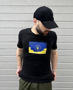 Фото - Патріотична чорна футболка із прапором UA та EU - Men box